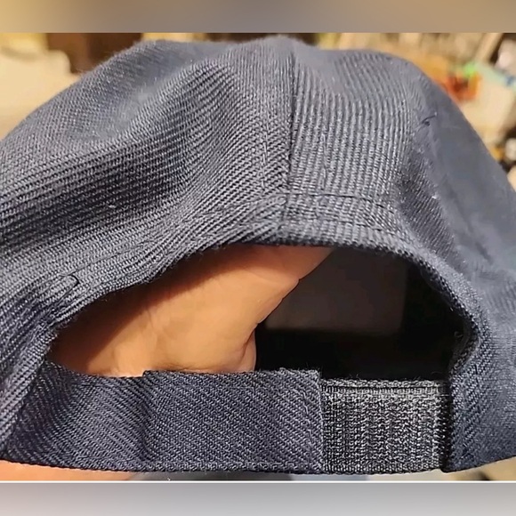 Official Lucent NYPD Cap, Navy Blue Gold New York Police Department Licensed Hat - Picture 3 of 3